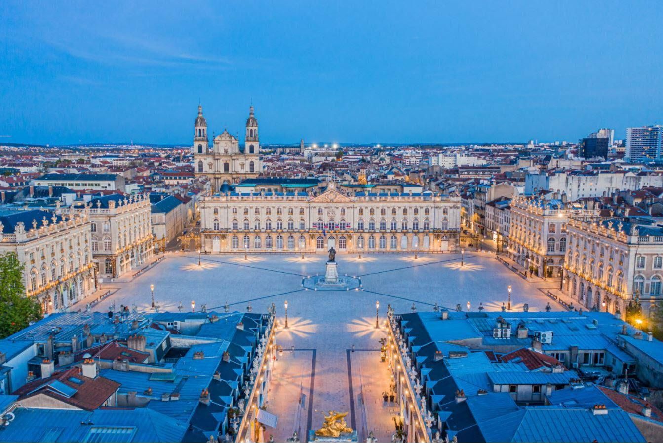 Place Stanislas illuminée à Nancy